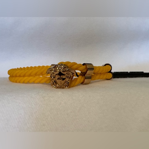 Versace Medusa braided bracelet NEW (AUTHENTIC) - Picture 9 of 16